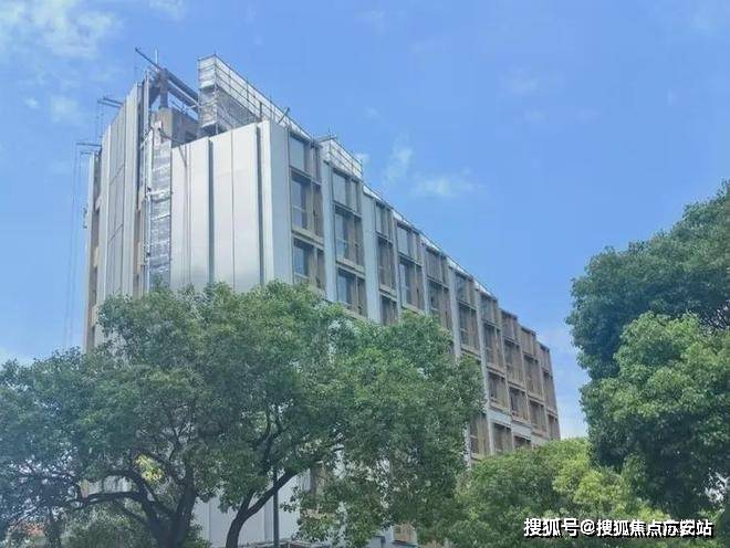 百科→首页网站→楼盘测评→中心电话→百科→首页→24小时热线尊龙AG网站世纪瑧邸售楼处电话→世纪瑧邸售楼中心电线年楼盘(图3)