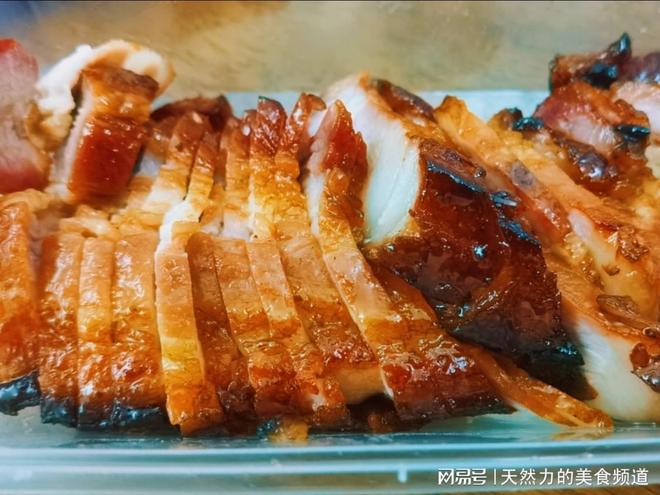 松搞定酒楼级叉烧肉香到邻居来敲门尊龙人生就是博零失败！简单三步轻(图3)